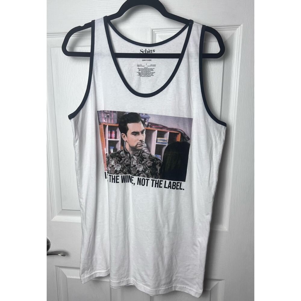 Schitt's Creek Tank Top "I Like The Wine Not The Label" White Graphic Size L